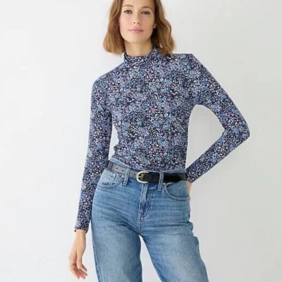 J. CREW Turtleneck Size Small Ruched Matte Jersey Coventry Floral Blue Cottage - Picture 1 of 11